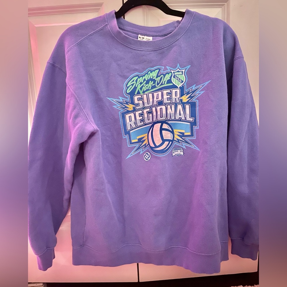 Purple volleyball tournament sweatshirt in medium